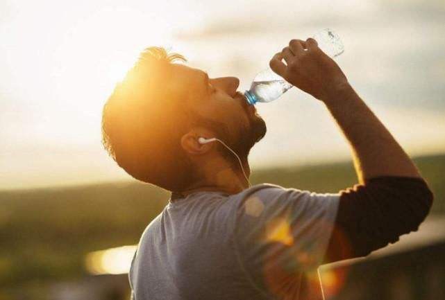 饮用不同的水对健康有不同的影响